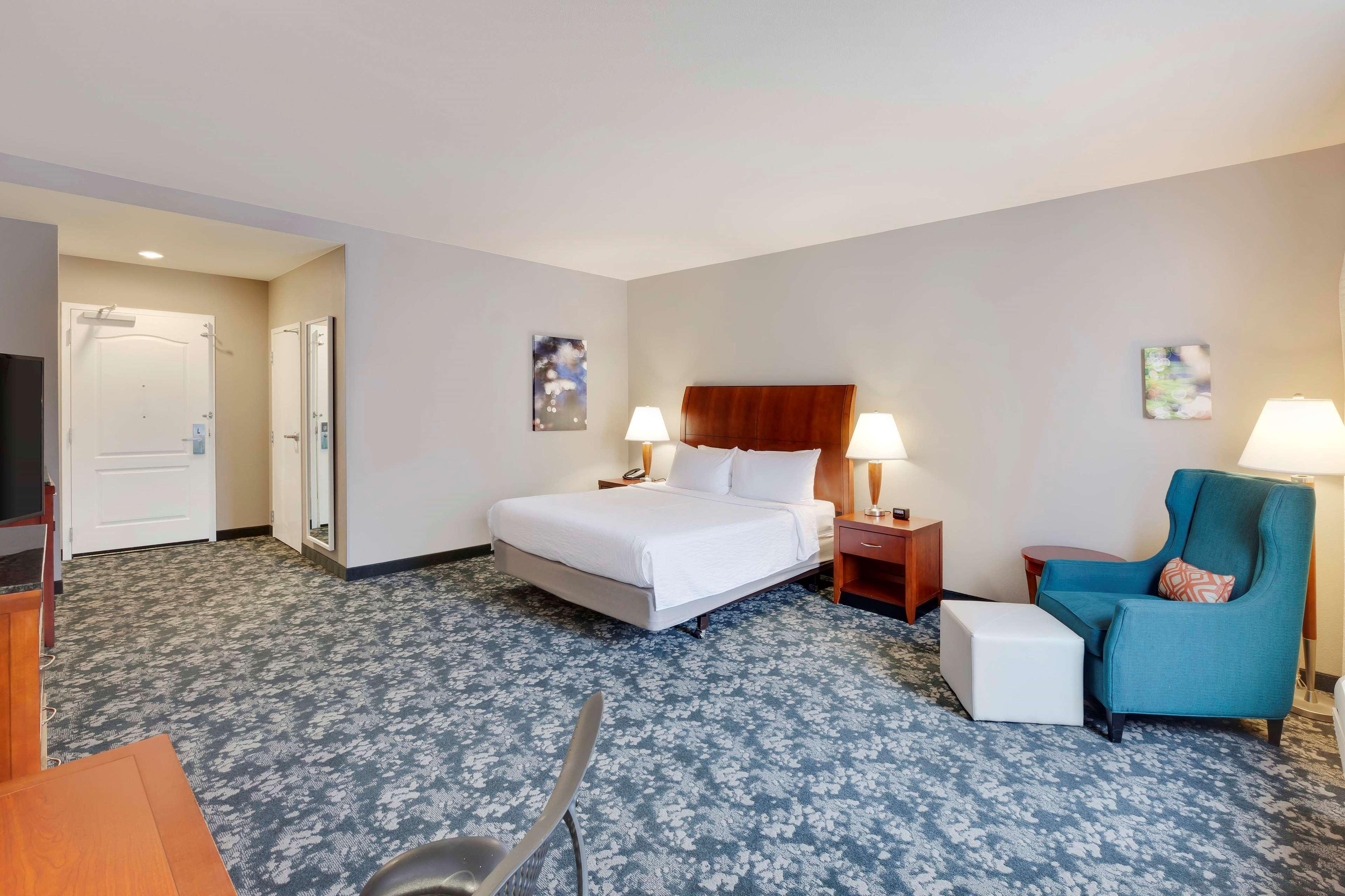 Hilton Garden Inn Austin North Exterior photo