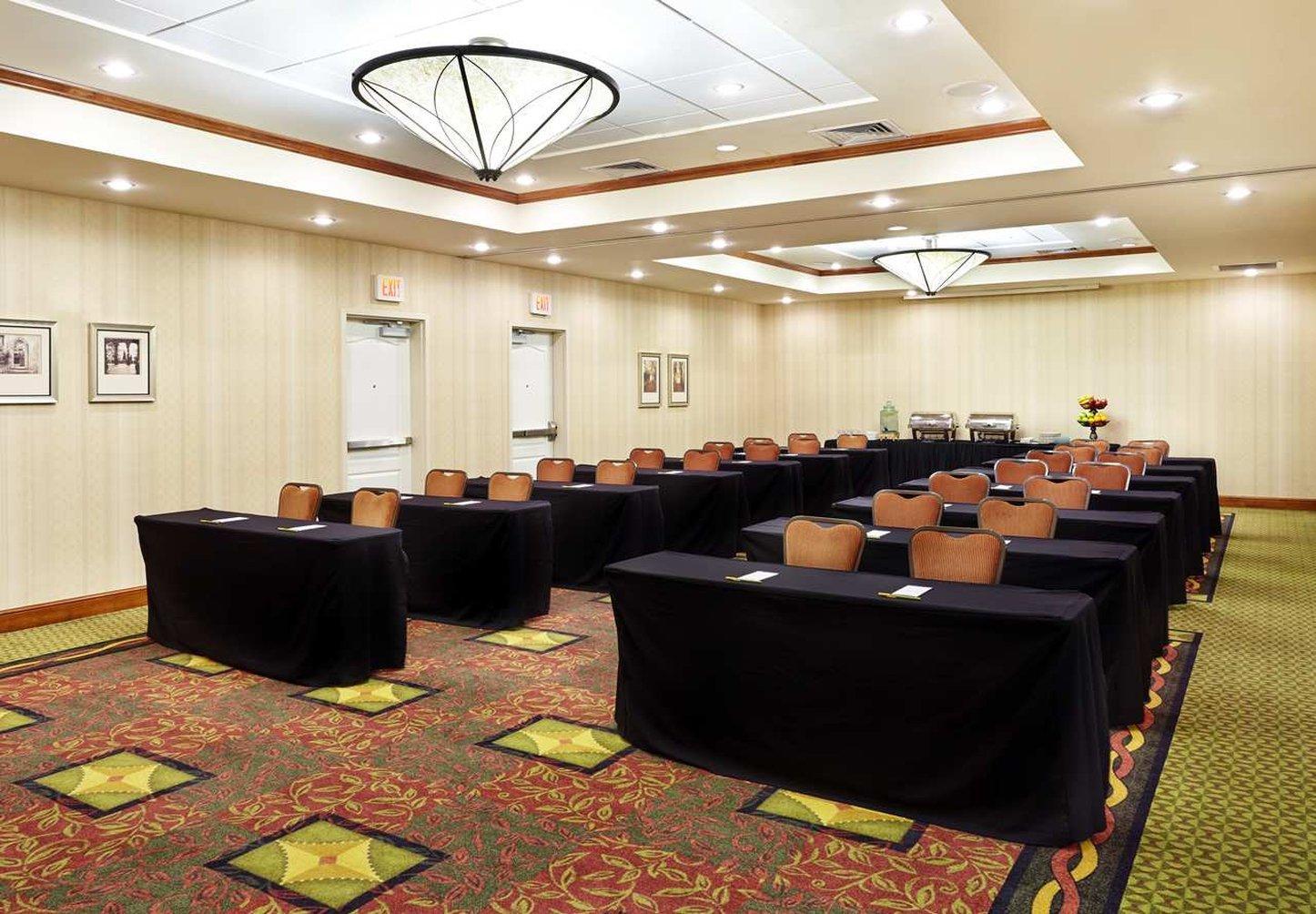 Hilton Garden Inn Austin North Exterior photo